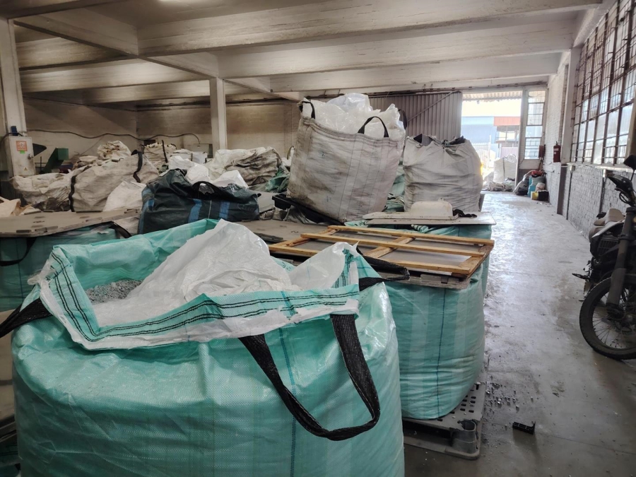 To Let commercial Property for Rent in Triangle Farm Western Cape